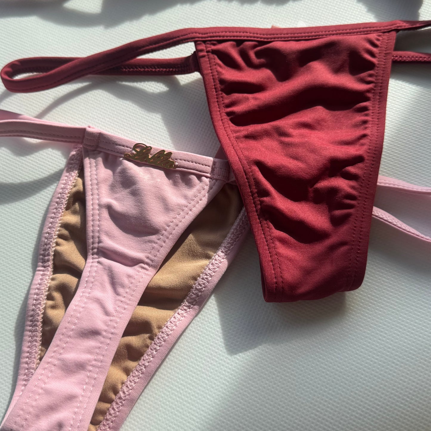 BIQUÍNI FRENTE MENOR